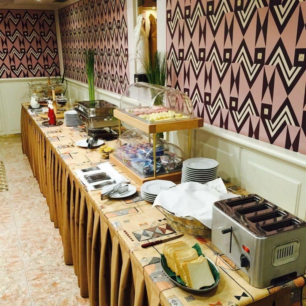 Art Deco Hoffmann Hotel