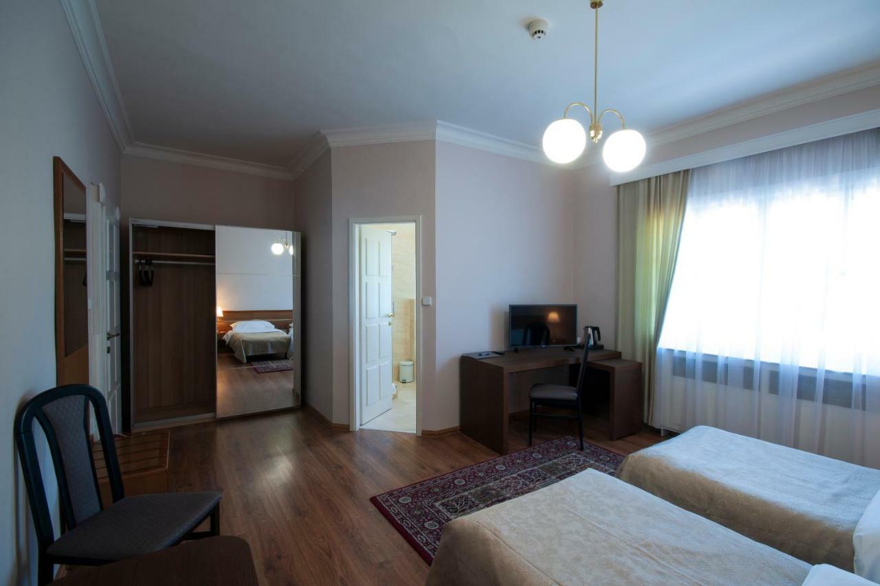 Art Deco Hoffmann 3* Kladno